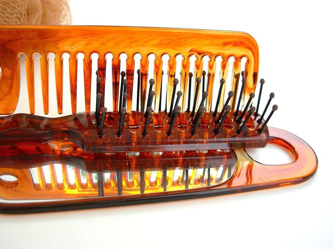 Combs, Combs of Every Type! Do You Know Your Type of Hair Brush?