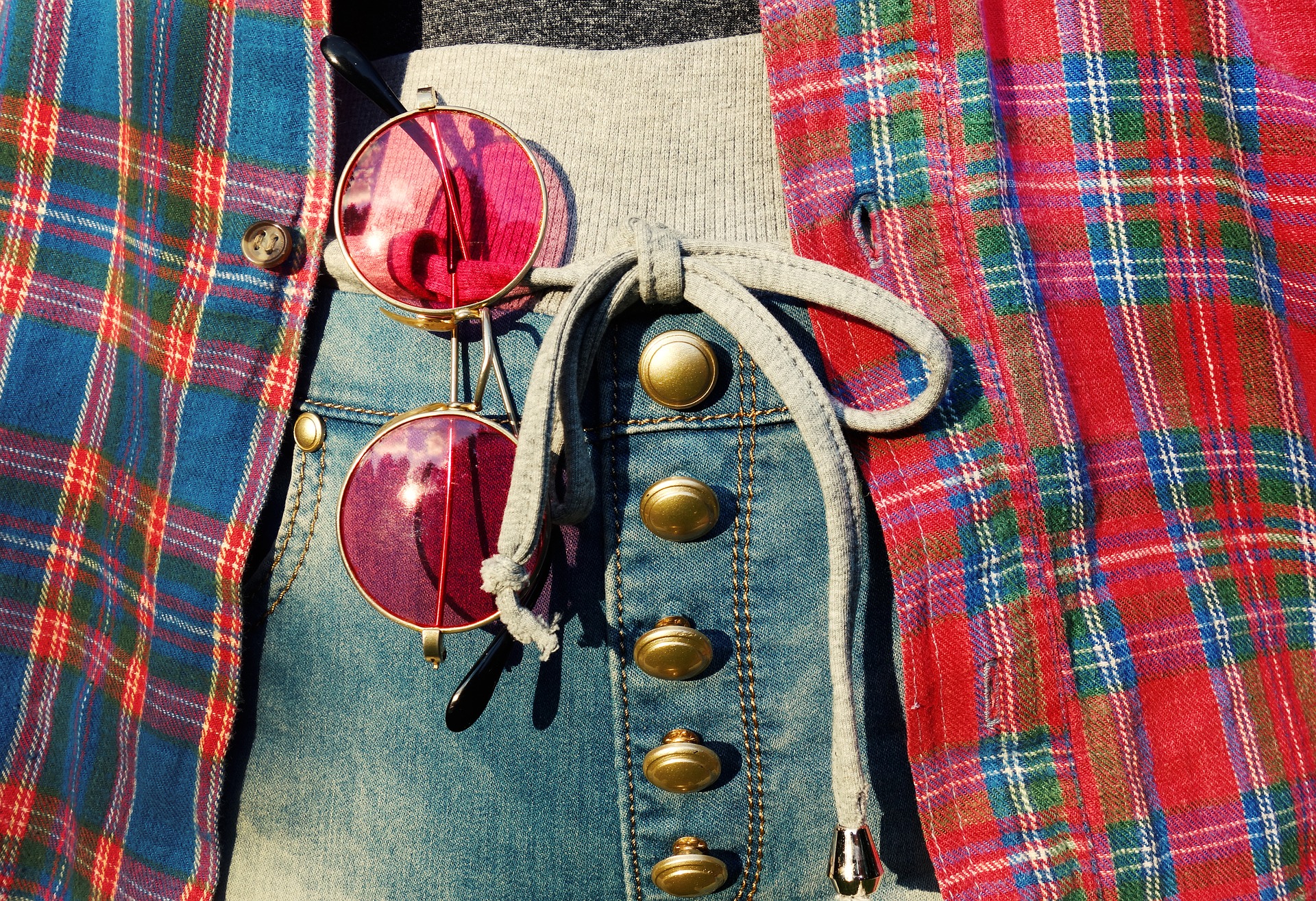 Plaid & Checkered Prints Back in Fashion